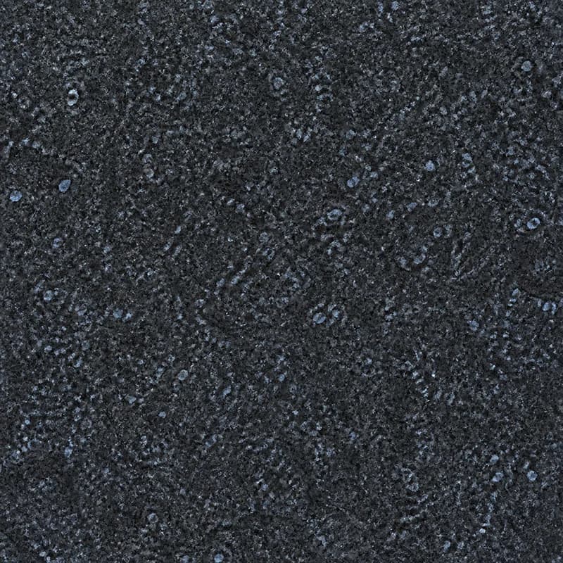 Visualización de material con IA del granito Blue Pearl con campo cristalino azul grisáceo oscuro y reflejos minerales azules y plateados.. Visualización de diseño con IA.